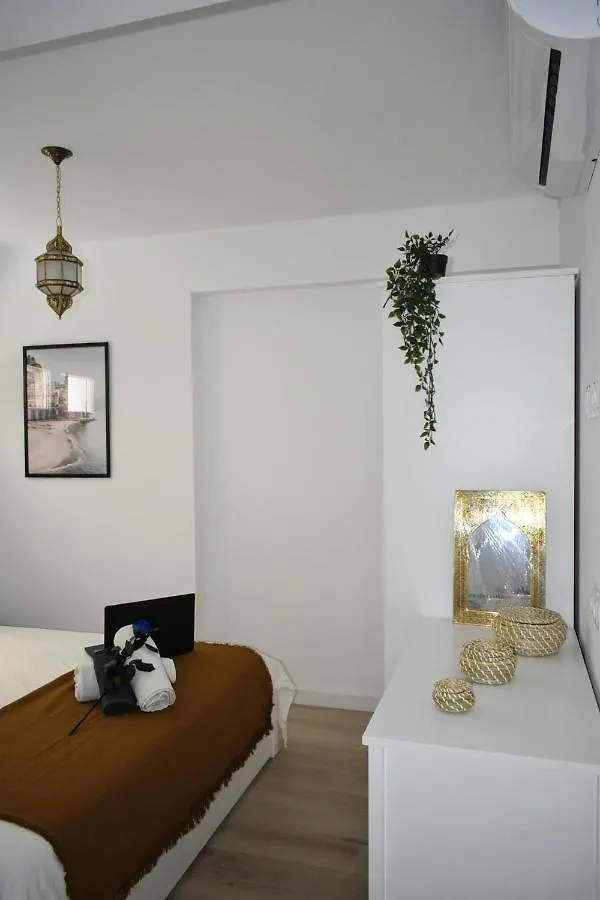 Paris Dream - Torremolinos Apartment Spain